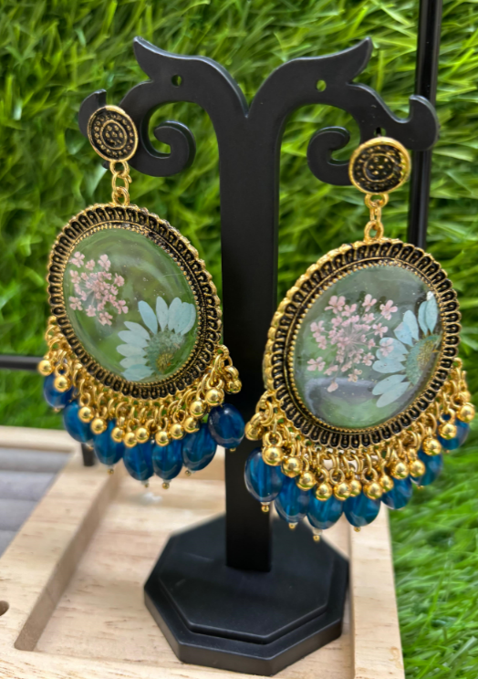 Resin Floral Theme Jhumka – Real Dried Flower Collection